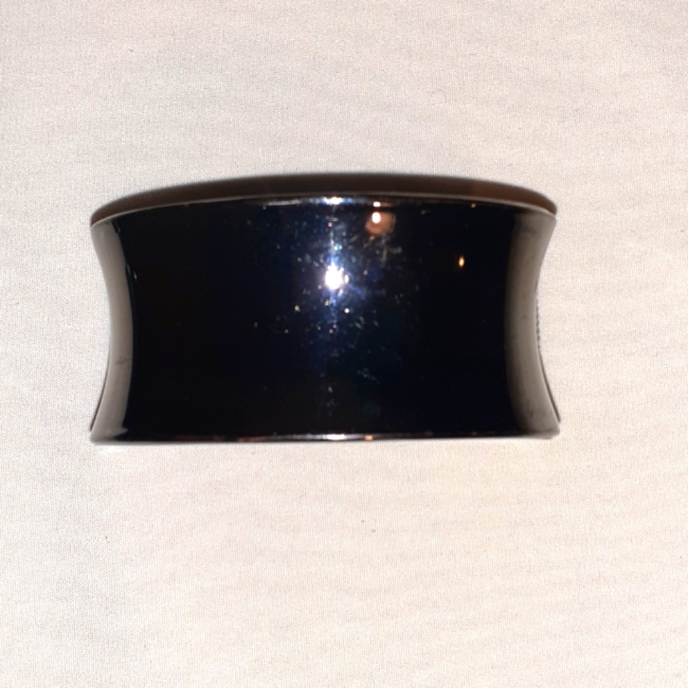 Silver tone bracelet with hinged clasp - Picture 3 of 5